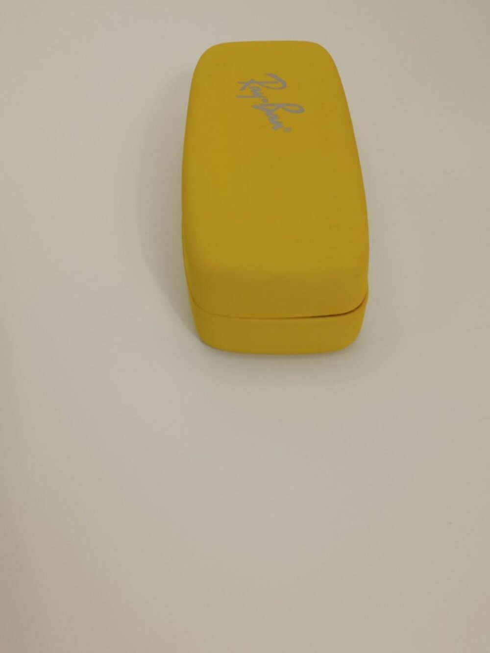 Ray-Ban Yellow Hard Clamshell Eyeglasses Sunglasses Case Red Interior - Picture 2 of 10